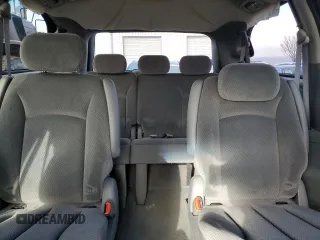 2006 Chrysler Town & Country LWB Touring with VIN 2A4GP54L06R647731, listed as a Copart auction lot 80041794 with 235,469 mi miles and Clean Title. Bid and sale history available at carsss.com. Image 10.