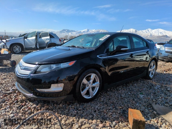 2013 Chevrolet Volt with VIN 1G1RA6E4XDU135190, listed as a Copart auction lot 46636645 with 198,241 mi miles and Salvage Title. Bid and sale history available at carsss.com. Image 1.
