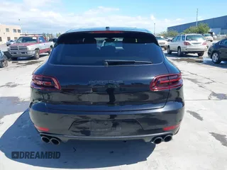 2017 Porsche Macan GTS с VIN WP1AG2A55HLB53391, выставлен на аукционе IAAI как лот 42238946 с пробегом 51 656 миль миль и . История ставок и продаж доступна на DreamBid. Изображение 16.