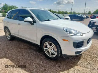 2017 Porsche Cayenne z VIN WP1AA2A29HKA81091, wystawiony jako Copart lot #63520065 z przebiegiem 113 881 mil mil oraz Czysty tytuł • Clean title. Historia ofert i sprzedaży dostępna na DreamBid. Obrazek 4.