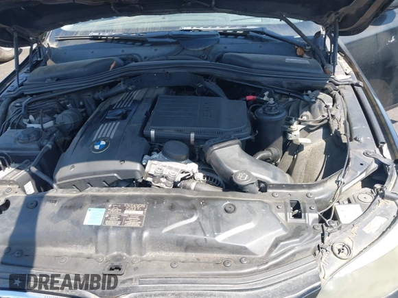 2008 BMW 5 Series 535i with VIN WBANW13528CZ83319, listed as a IAAI auction lot 42018968 with Not Provided miles and . Bid and sale history available at carsss.com. Image 10.
