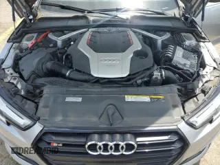 2019 Audi S4 Premium Plus with VIN WAUB4AF46KA114625, listed as a Copart auction lot 61063054 with 32,239 mi miles and Salvage Title. Bid and sale history available at carsss.com. Image 11.