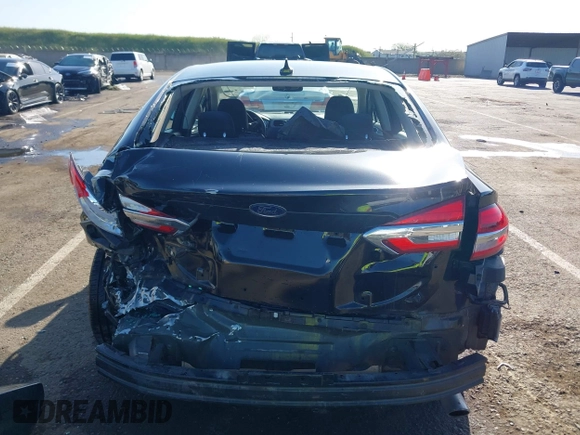 2020 Ford Fusion SE with VIN 3FA6P0HD8LR119972, listed as a IAAI auction lot 41991526 with 61,942 mi miles and . Bid and sale history available at DreamBid. Image 17.