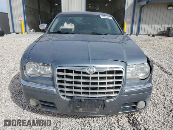 2006 Chrysler 300 C with VIN 2C3KK63H76H513472, listed as a Copart auction lot 72641824 with 178,979 mi miles and Clean Title. Bid and sale history available at carsss.com. Image 5.