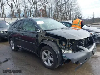 2010 Lexus RX 350 with VIN 2T2BK1BA5AC068733, listed as a IAAI auction lot 41487044 with NaN miles. Bid and sale history available at carsss.com. Image 1.