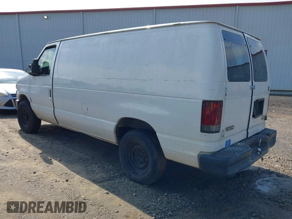 2008 Ford Econoline Cargo Commercial z VIN 1FTNE14W28DB60915, wystawiony jako IAAI lot #42262551 z przebiegiem 411 090 mil mil oraz . Historia ofert i sprzedaży dostępna na DreamBid. Obrazek 3.