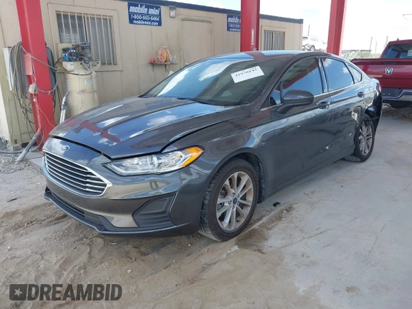 2019 Ford Fusion SE with VIN 3FA6P0HDXKR162353, listed as a IAAI auction lot 41970142 with 90,411 mi miles. Bid and sale history available at carsss.com. Image 18.