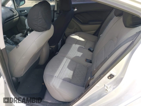 2015 Kia Forte LX with VIN KNAFK4A6XF5339338, listed as a IAAI auction lot 41887512 with 113,993 mi miles and . Bid and sale history available at carsss.com. Image 8.