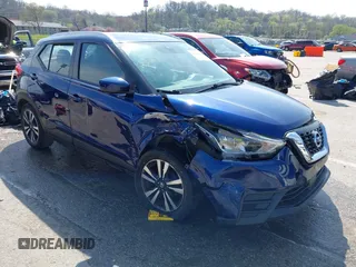 2020 Nissan Kicks SV z VIN 3N1CP5CV7LL507310, wystawiony jako IAAI lot #41932648 z przebiegiem 137 149 mil mil oraz . Historia ofert i sprzedaży dostępna na DreamBid. Obrazek 1.