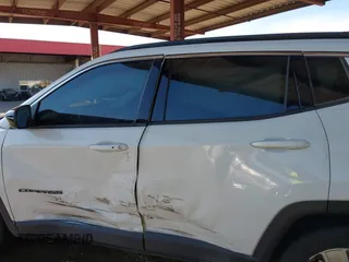 2022 Jeep Compass Latitude with VIN 3C4NJCBB6NT220062, listed as a IAAI auction lot 41857391 with 55,369 mi miles and . Bid and sale history available at DreamBid. Image 14.