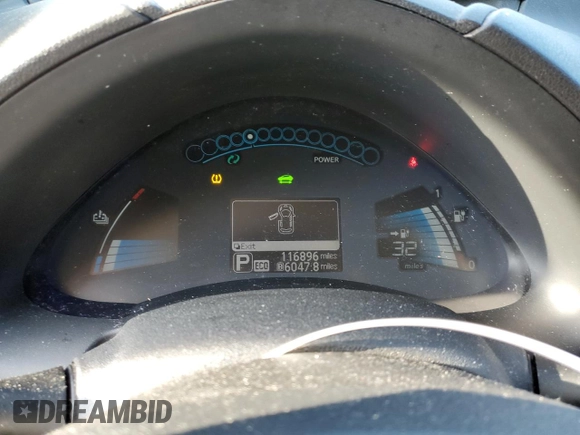2015 Nissan LEAF SV with VIN 1N4AZ0CP2FC317732, listed as a Copart auction lot 39005553 with 116,896 mi miles. Bid and sale history available at carsss.com. Image 9.