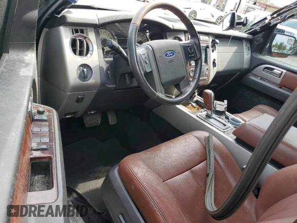 2013 Ford Expedition Max XLT с VIN 1FMJK1H56DEF00527, выставлен на аукционе Copart как лот 52957775 с пробегом 179 453 миль миль и Списание • Salvage title. История ставок и продаж доступна на DreamBid. Изображение 8.