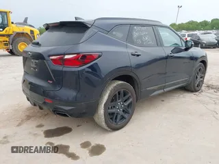 2020 Chevrolet Blazer RS с VIN 3GNKBKRS9LS669925, выставлен на аукционе IAAI как лот 42389726 с пробегом 78 272 миль миль и . История ставок и продаж доступна на DreamBid. Изображение 4.