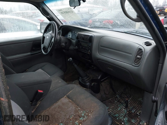 2010 Ford Ranger XLT z VIN 1FTKR4EE1APA21278, wystawiony jako IAAI lot #41848510 z przebiegiem 157 921 mil mil oraz . Historia ofert i sprzedaży dostępna na DreamBid. Obrazek 5.
