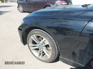 2013 BMW 3 Series 328i xDrive с VIN WBA3B3C51DF543955, выставлен на аукционе IAAI как лот 42510430 с пробегом 87 280 миль миль и . История ставок и продаж доступна на DreamBid. Изображение 6.