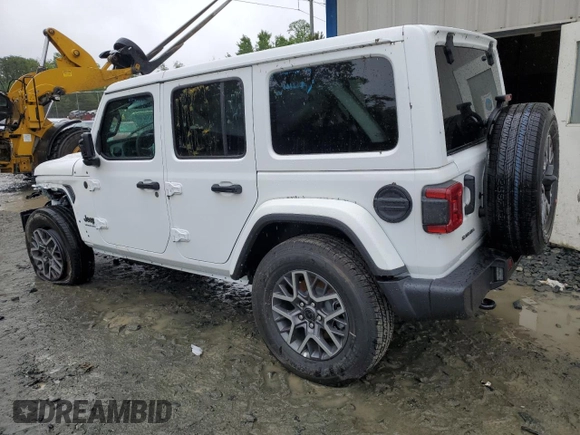 2025 Jeep Wrangler Sahara z VIN 1C4PJXEN2SW560255, wystawiony jako Copart lot #58759415 z przebiegiem 1 612 mil mil oraz Czysty tytuł • Clean title. Historia ofert i sprzedaży dostępna na DreamBid. Obrazek 2.