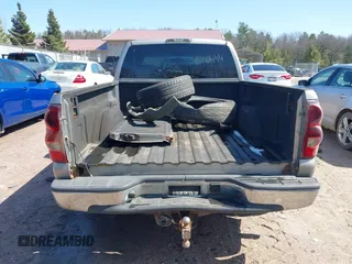 2003 Chevrolet Silverado 1500 LS with VIN 2GCEK19T231104873, listed as a IAAI auction lot 41910444 with 208,692 mi miles. Bid and sale history available at carsss.com. Image 16.