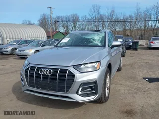 2023 Audi Q5 Premium with VIN WA1ABAFY0P2160860, listed as a IAAI auction lot 41621227 with 19,134 mi miles. Bid and sale history available at carsss.com. Image 6.