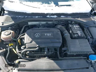 2019 Volkswagen Jetta GLI S z VIN 3VW6T7BU5KM240619, wystawiony jako IAAI lot #41606714 z przebiegiem 86 557 mil mil oraz . Historia ofert i sprzedaży dostępna na DreamBid. Obrazek 10.