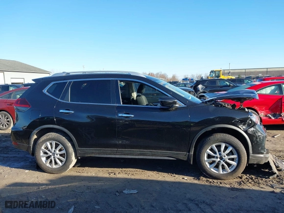 2018 Nissan Rogue S with VIN KNMAT2MV9JP619105, listed as a IAAI auction lot 41843613 with 47,960 mi miles. Bid and sale history available at carsss.com. Image 13.