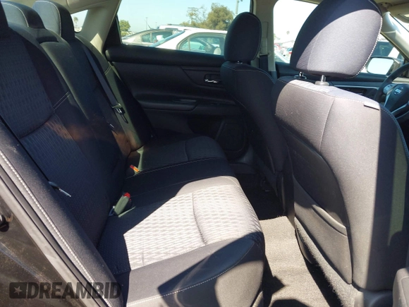 2016 Nissan Altima SV with VIN 1N4AL3AP0GC222075, listed as a IAAI auction lot 41994168 with 118,215 mi miles and . Bid and sale history available at carsss.com. Image 8.