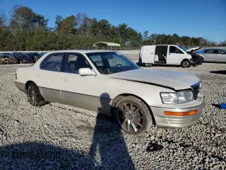 1993 Lexus LS z VIN JT8UF11E0P0182095, wystawiony jako Copart lot #84603264 z przebiegiem Nie podano mil oraz Szkody całkowita. Historia ofert i sprzedaży dostępna na DreamBid. Obrazek 4.