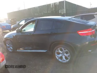 2014 BMW X6 xDrive35i with VIN 5UXFG2C52E0C45044, listed as a IAAI auction lot 41711013 with 120,840 mi miles. Bid and sale history available at carsss.com. Image 14.