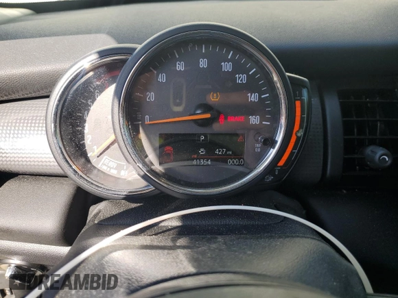 2020 MINI Hardtop Cooper with VIN WMWXR3C0XL2M31386, listed as a Copart auction lot 51746645 with 41,354 mi miles and Salvage title. Bid and sale history available at DreamBid. Image 9.