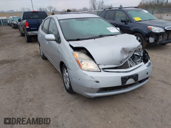 2008 Toyota Prius with VIN JTDKB20U283447960, listed as a IAAI auction lot 40956667 with 113,116 mi miles. Bid and sale history available at carsss.com. Image 1.