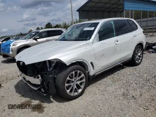 2025 BMW X5 xDrive40i with VIN 5UX23EU00S9W31898, listed as a Copart auction lot 51177025 with 11,483 mi miles and Clean Title. Bid and sale history available at carsss.com. Image 1.