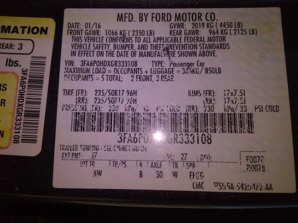 2016 Ford Fusion SE with VIN 3FA6P0HDXGR333108, listed as a IAAI auction lot 41065202 with 184,227 mi miles. Bid and sale history available at carsss.com. Image 9.