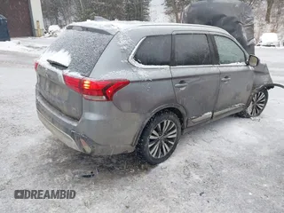 2020 Mitsubishi Outlander ES with VIN JA4AZ3A35LJ001609, listed as a IAAI auction lot 41487085 with 121,683 mi miles and . Bid and sale history available at DreamBid. Image 4.