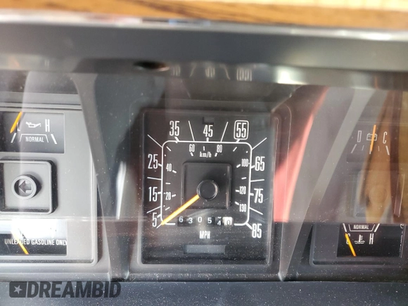 1991 Ford Econoline Cargo with VIN 1FDES14H2MHA04477, listed as a Copart auction lot 47429575 with 63,054 mi miles and Salvage Title. Bid and sale history available at DreamBid. Image 9.