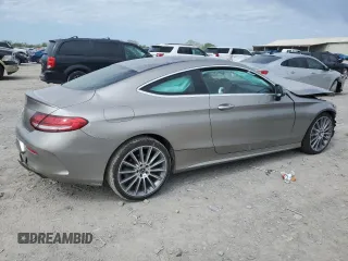 2019 Mercedes-Benz C 300 z VIN WDDWJ8DB3KF800735, wystawiony jako Copart lot #53254775 z przebiegiem 29 646 mil mil oraz Szkoda całkowita • Salvage title. Historia ofert i sprzedaży dostępna na DreamBid. Obrazek 3.
