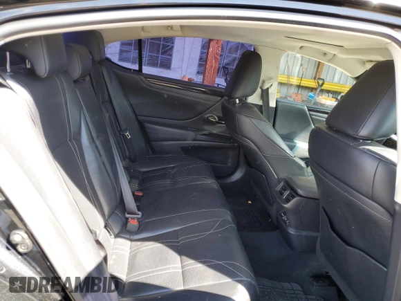 2019 Lexus ES 300h z VIN 58AB21B11KU003746, wystawiony jako Copart lot #53684735 z przebiegiem 260 469 mil mil oraz Szkoda całkowita • Salvage title. Historia ofert i sprzedaży dostępna na DreamBid. Obrazek 10.