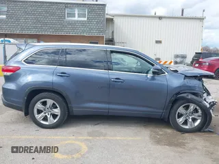 2019 Toyota Highlander Limited with VIN 5TDDZRFH6KS930266, listed as a IAAI auction lot 42046481 with 139,865 mi miles and . Bid and sale history available at DreamBid. Image 14.