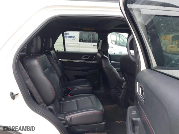 2016 Ford Explorer Sport with VIN 1FM5K8GT2GGA82759, listed as a IAAI auction lot 41471239 with 139,943 mi miles. Bid and sale history available at carsss.com. Image 8.