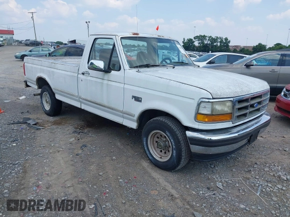 1992 Ford F-150 with VIN 2FTDF15N7NCA98373, listed as a IAAI auction lot 42365590 with Not provided miles and . Bid and sale history available at DreamBid. Image 1.