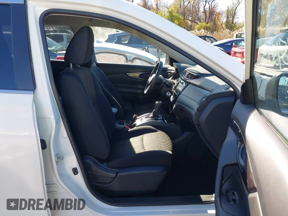 2019 Nissan Rogue SV with VIN 5N1AT2MT7KC826000, listed as a IAAI auction lot 40815450 with 23,324 mi miles and . Bid and sale history available at DreamBid. Image 5.