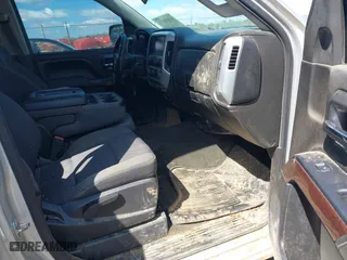 2015 GMC Sierra 1500 SLE with VIN 1GTV2UECXFZ153161, listed as a IAAI auction lot 41833071 with 148,234 mi miles. Bid and sale history available at carsss.com. Image 5.