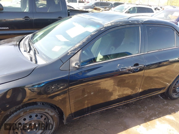 2012 Toyota Corolla L with VIN 5YFBU4EE9CP060054, listed as a IAAI auction lot 41947398 with 156,401 mi miles. Bid and sale history available at carsss.com. Image 6.