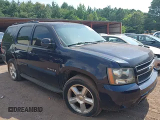 2008 Chevrolet Tahoe 3LT с VIN 1GNFC13J68R117219, выставлен на аукционе IAAI как лот 42528970 с пробегом 273 876 миль миль и . История ставок и продаж доступна на DreamBid. Изображение 1.