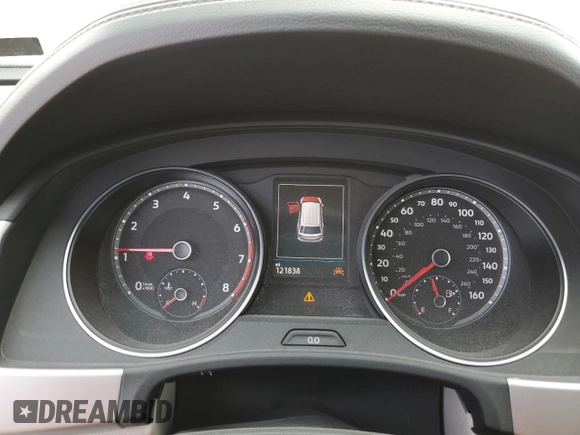 2018 Volkswagen Atlas SEL with VIN 1V2MR2CA4JC526735, listed as a Copart auction lot 48116255 with 121,838 mi miles and Salvage title. Bid and sale history available at DreamBid. Image 9.