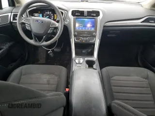 2020 Ford Fusion SE z VIN 3FA6P0HDXLR246898, wystawiony jako Copart lot #43389665 z przebiegiem 22 355 mil mil oraz Czysty tytuł • Clean title. Historia ofert i sprzedaży dostępna na DreamBid. Obrazek 8.