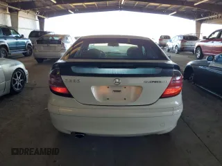 2003 Mercedes-Benz C 230 Kompressor with VIN WDBRN40J83A432695, listed as a Copart auction lot 84214584 with 131,550 mi miles and Salvage title. Bid and sale history available at DreamBid. Image 6.