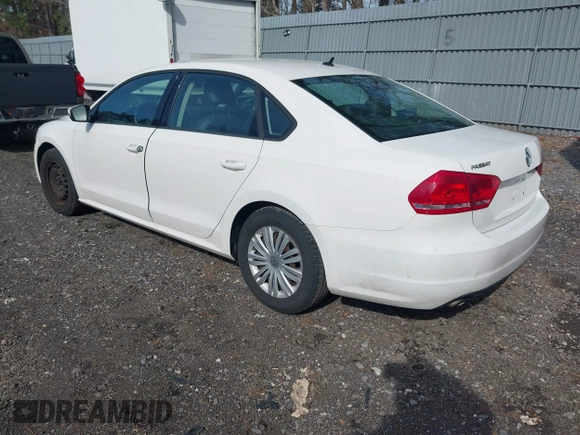 2015 Volkswagen Passat Limited Edition Edition with VIN 1VWAT7A34FC104038, listed as a IAAI auction lot 41941898 with 92,701 mi miles and . Bid and sale history available at DreamBid. Image 3.