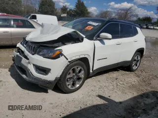 2020 Jeep Compass Limited with VIN 3C4NJCCB2LT120956, listed as a Copart auction lot 49263115 with 98,117 mi miles and Salvage Title. Bid and sale history available at carsss.com. Image 1.