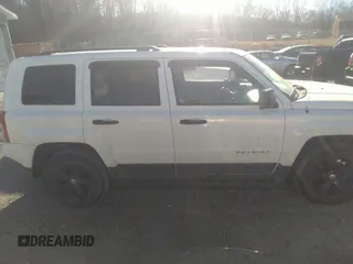 2014 Jeep Patriot Latitude с VIN 1C4NJRFB5ED660860, выставлен на аукционе IAAI как лот 41645966 с пробегом 110 853 миль миль и . История ставок и продаж доступна на DreamBid. Изображение 14.