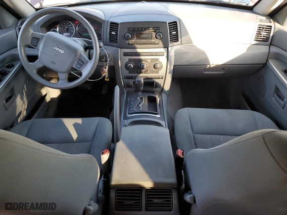 2007 Jeep Grand Cherokee Laredo with VIN 1J8GR48K07C649302, listed as a Copart auction lot 82167894 with 255,780 mi miles and Clean Title. Bid and sale history available at carsss.com. Image 8.