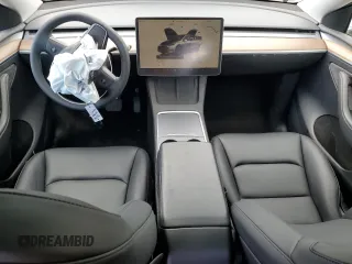 2024 Tesla Model Y Long Range с VIN 7SAYGDEE1RF161579, выставлен на аукционе Copart как лот 59901495 с пробегом 38 556 миль миль и Списание • Salvage title. История ставок и продаж доступна на DreamBid. Изображение 8.